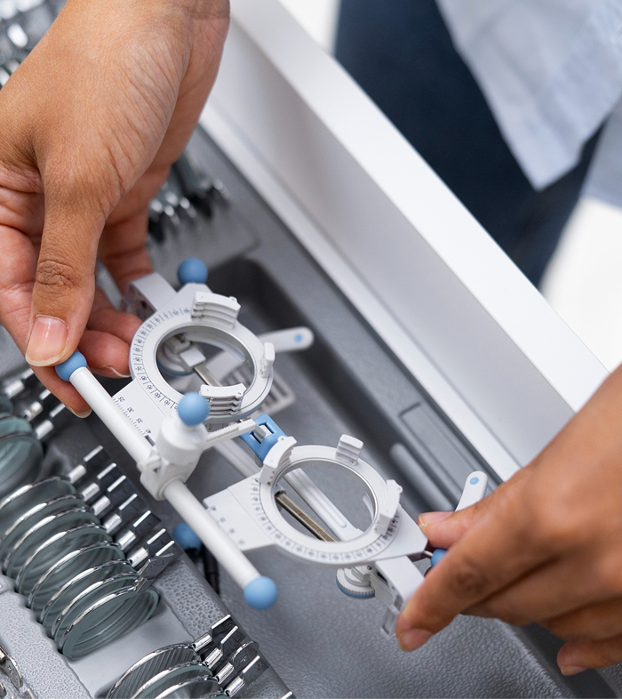 Cirugía oftalmológica en quirófano