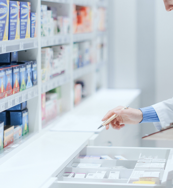 Cirugía oftalmológica en quirófano