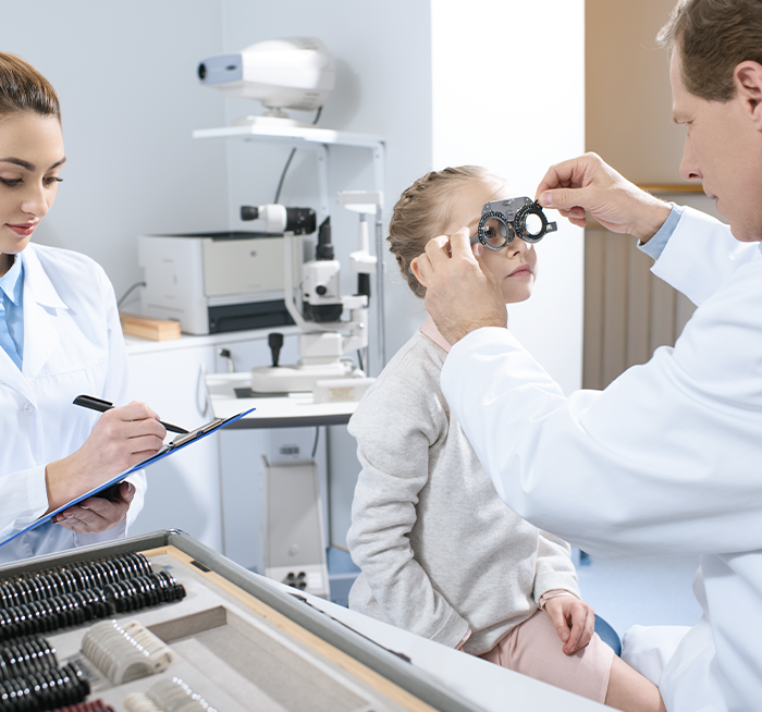 Consulta oftalmológica de alta especialidad
